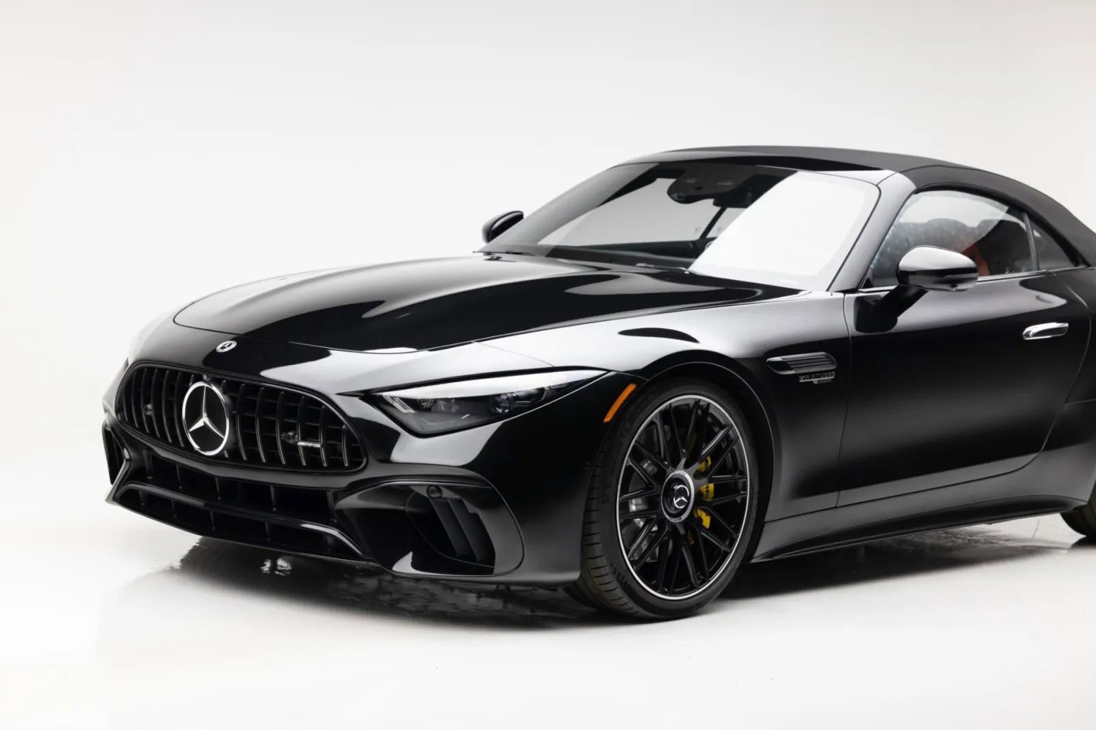 Used 2022 Mercedes-Benz SL 55 AMG 4MATIC image 33
