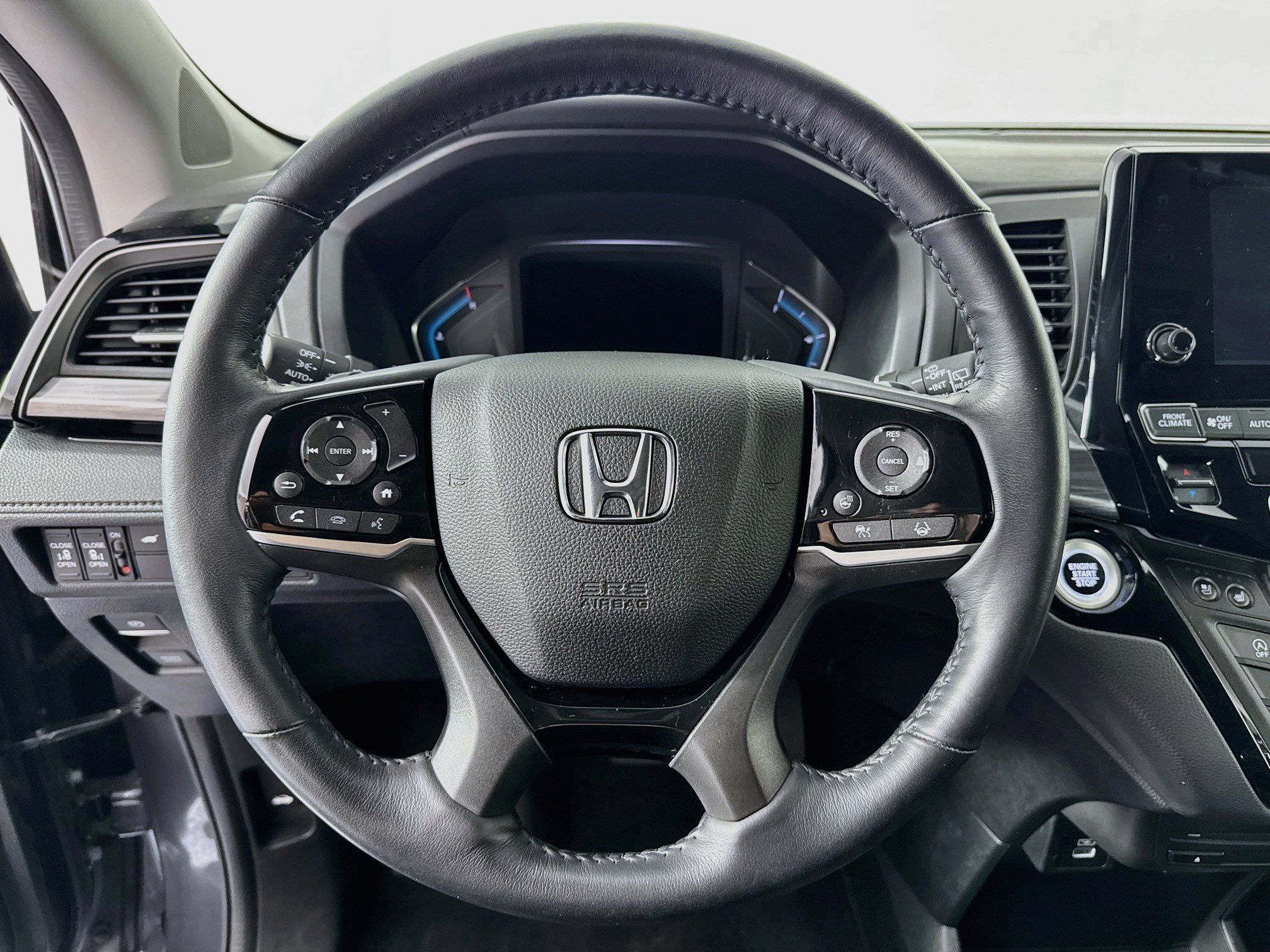 Certified 2023 Honda Odyssey Elite image 11