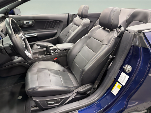 Used 2019 Ford Mustang Premium RWD image 13