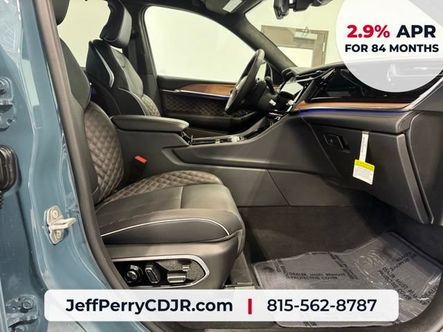 New 2026 Jeep Grand Cherokee Summit w/ Obsidian Package AWD/4WD image 25
