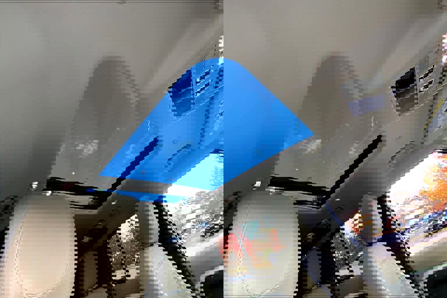 Used 2023 Land Rover Defender 110 S image 12