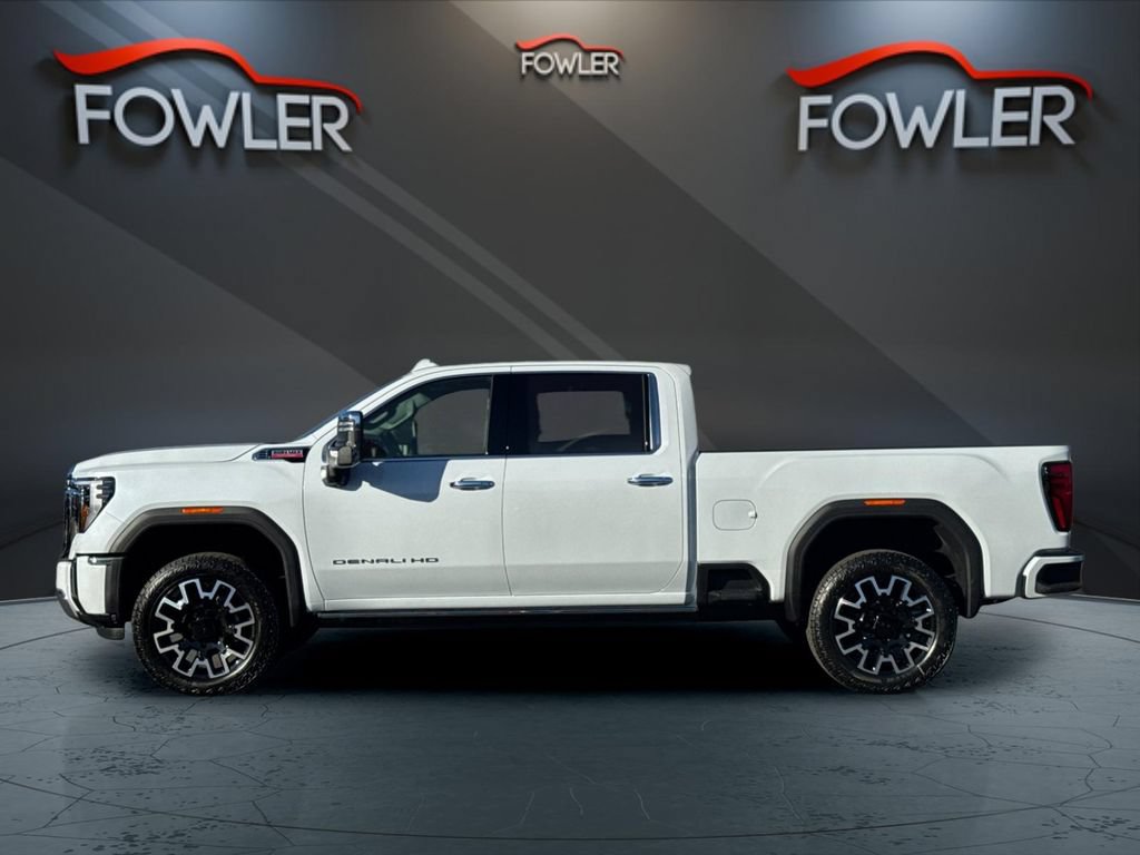 New 2026 GMC Sierra 2500 Denali w/ Denali Reserve Package AWD/4WD image 2