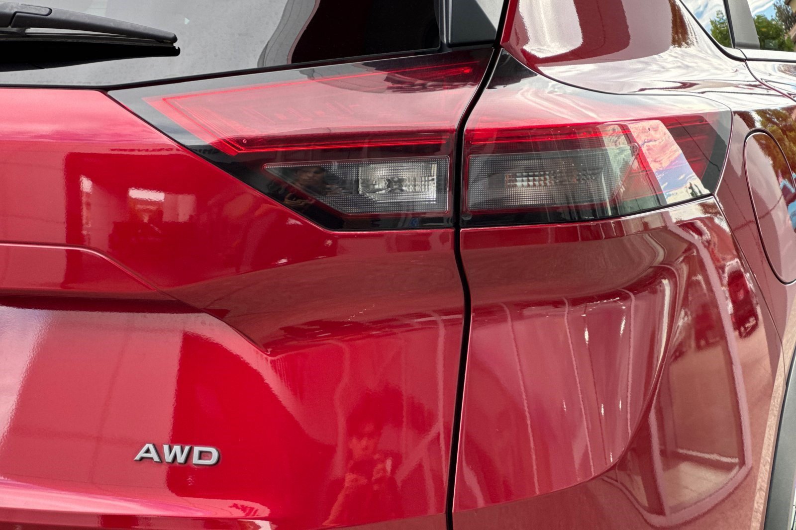 Used 2025 Nissan Rogue SV AWD/4WD image 26
