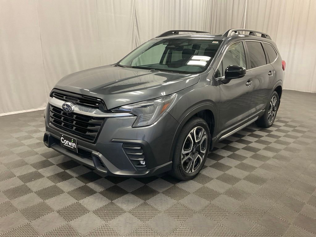 Used 2024 Subaru Ascent Limited w/ Technology Package AWD/4WD image 3