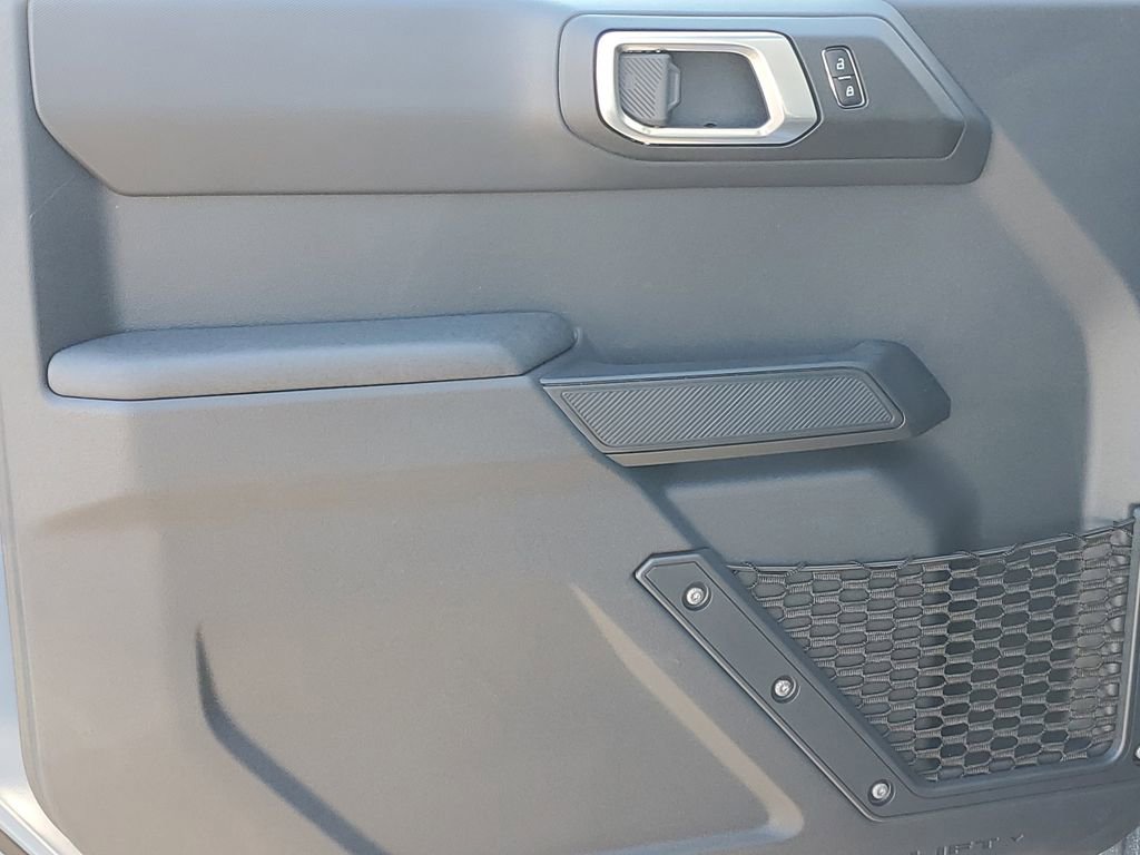 New 2025 Ford Bronco Big Bend w/ Black Diamond Package image 24