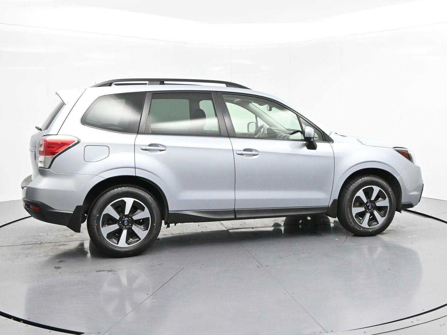 Used 2018 Subaru Forester 2.5i Premium AWD/4WD image 8
