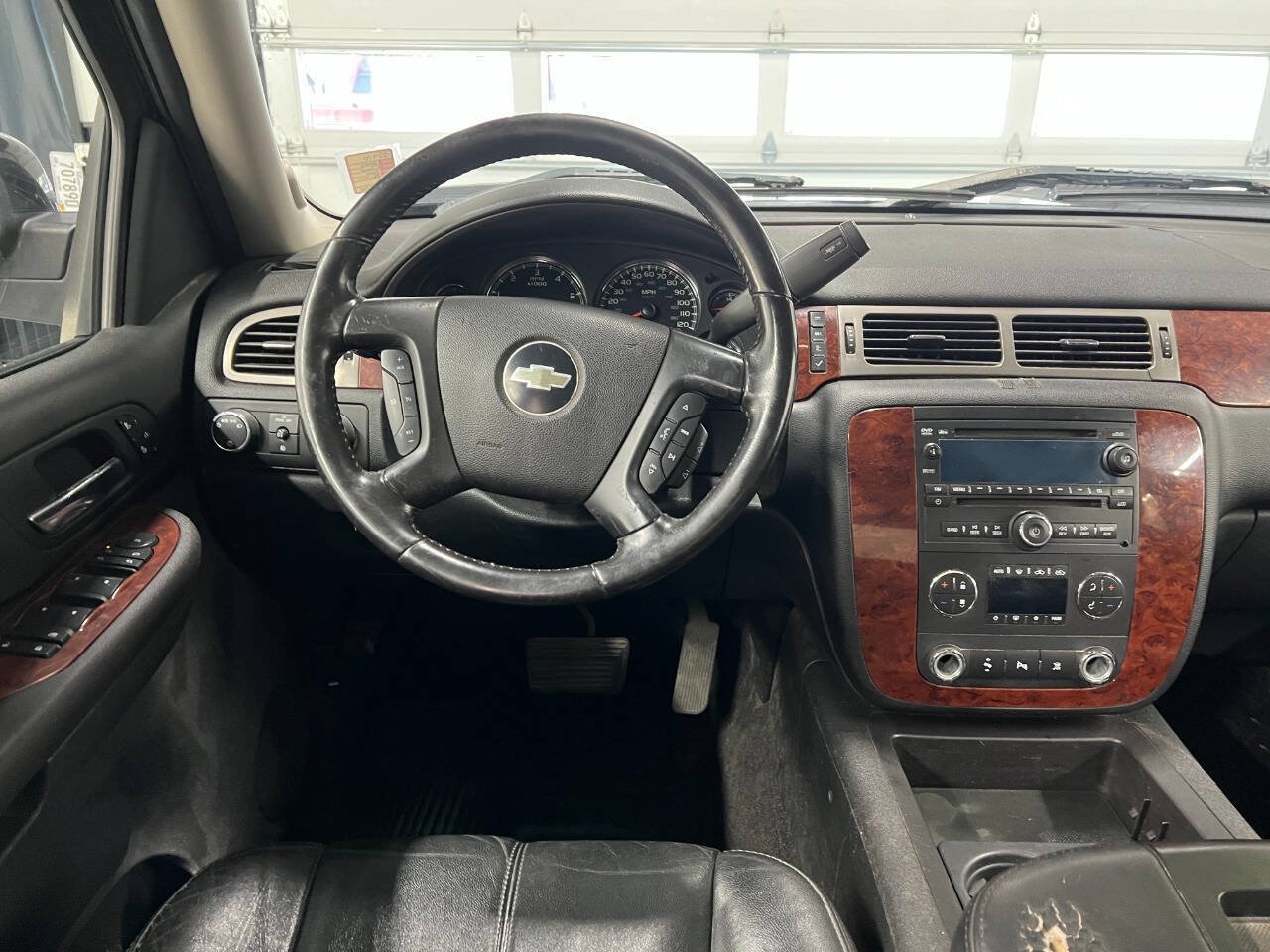 Used 2009 Chevrolet Silverado 2500 LTZ w/ Safety Package AWD/4WD image 8