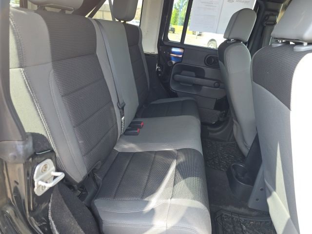 Used 2007 Jeep Wrangler X image 10