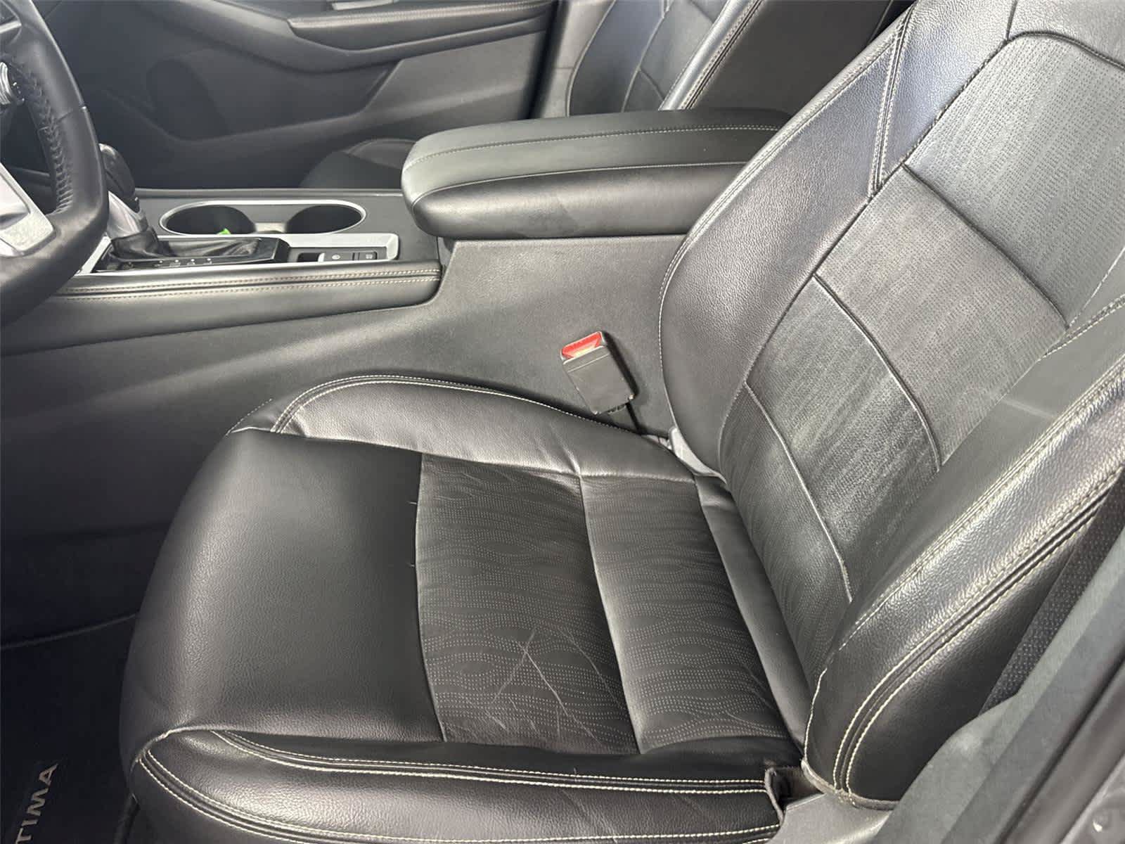 Used 2019 Nissan Altima 2.5 SL FWD image 11