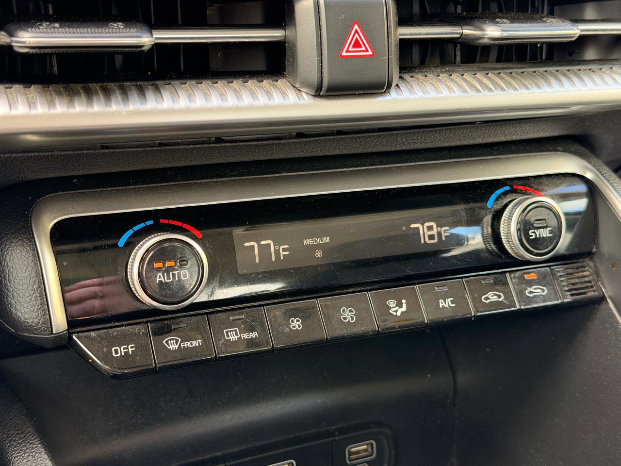 Used 2022 Kia K5 LXS image 22