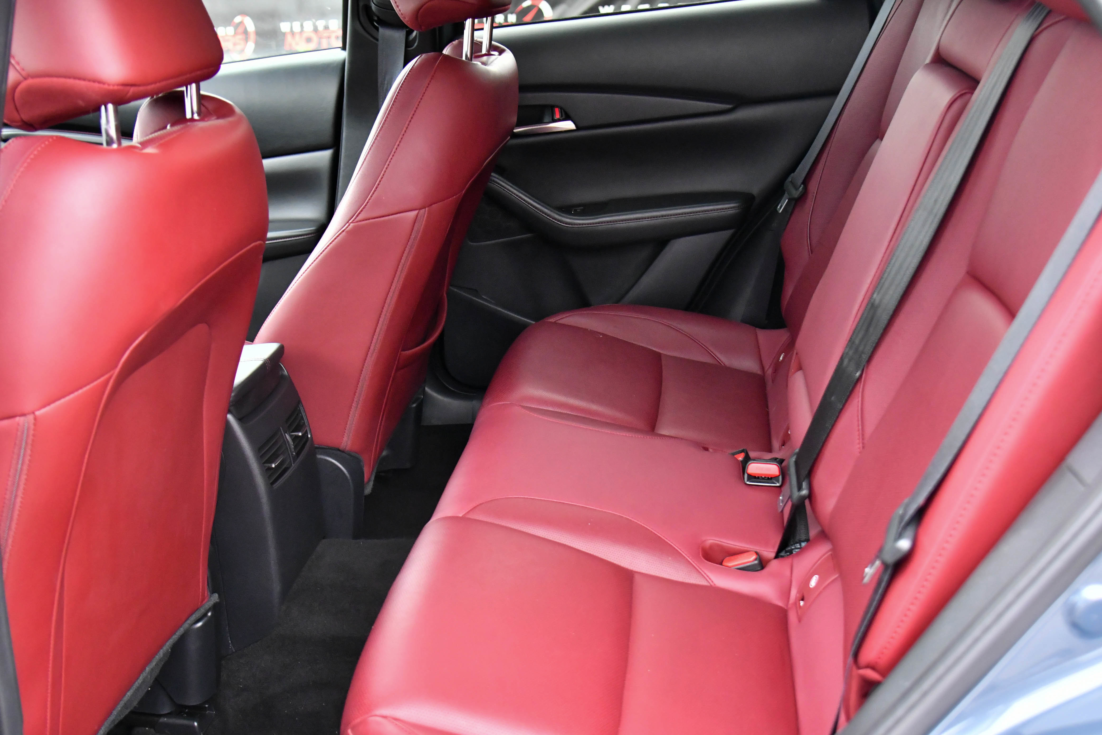 Used 2024 MAZDA CX-30 AWD 2.5 S w/ Preferred Package image 36