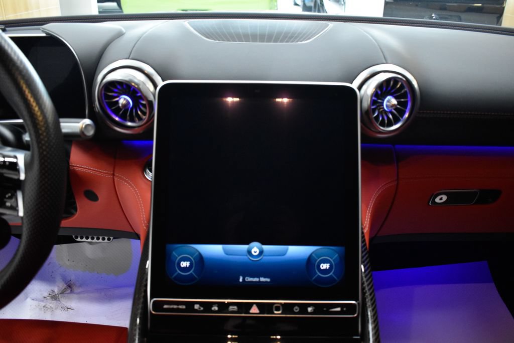 Certified 2022 Mercedes-Benz SL 63 AMG 4MATIC image 24