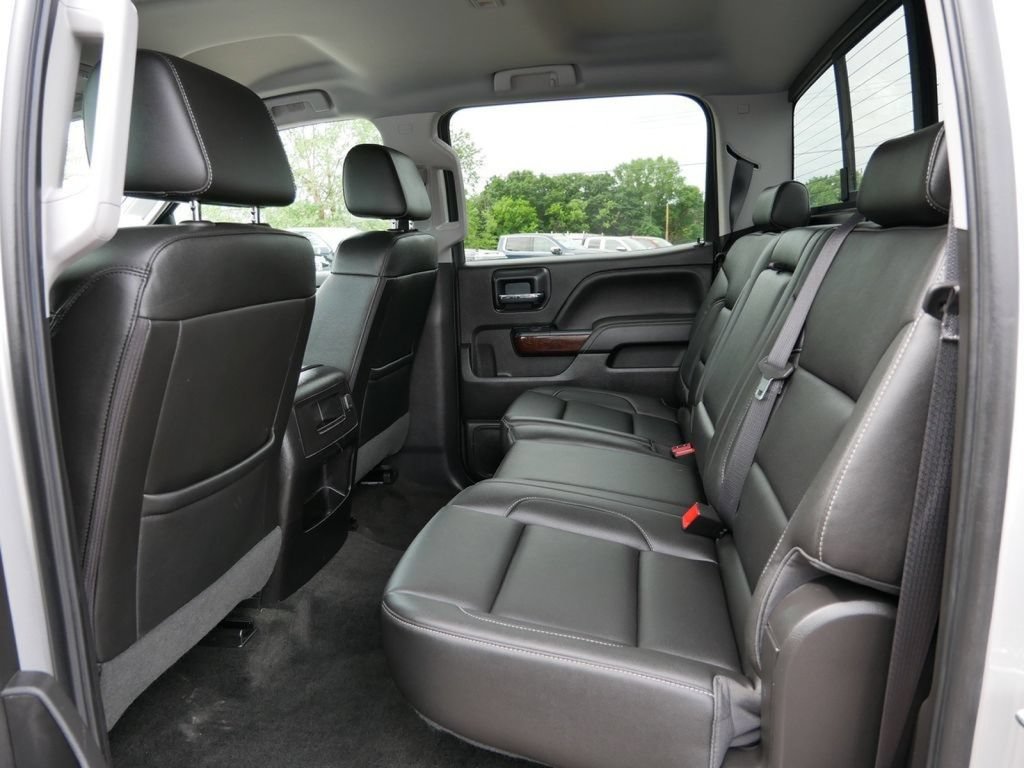 Used 2018 GMC Sierra 1500 SLT AWD/4WD image 16
