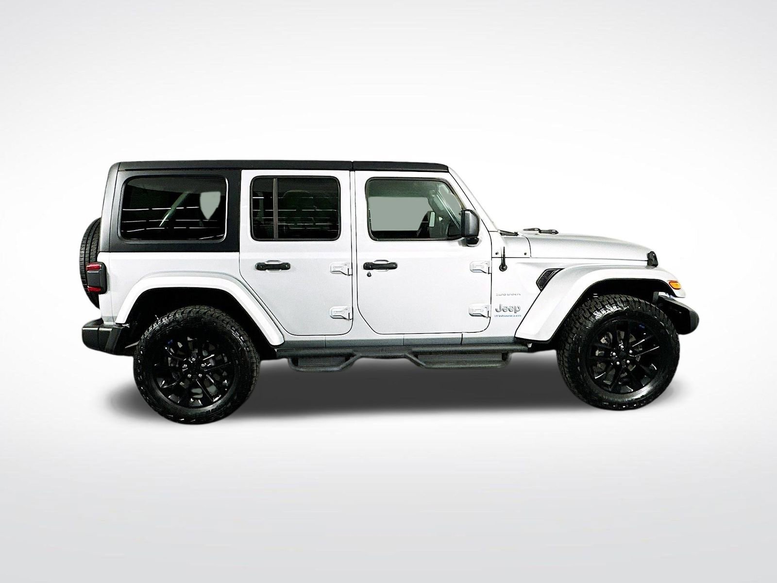 Used 2023 Jeep Wrangler Sahara 4xe image 9