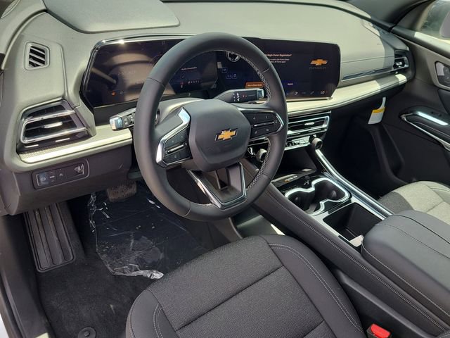 Used 2025 Chevrolet Traverse LT FWD image 22