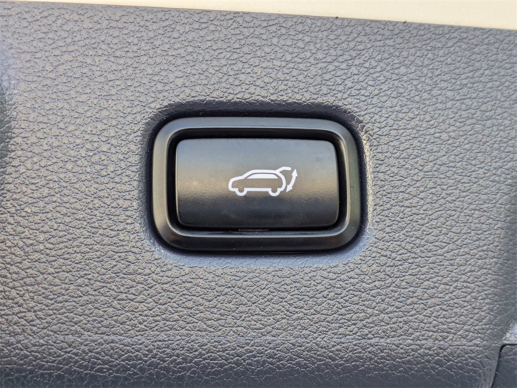 Used 2023 Hyundai Palisade Calligraphy image 14