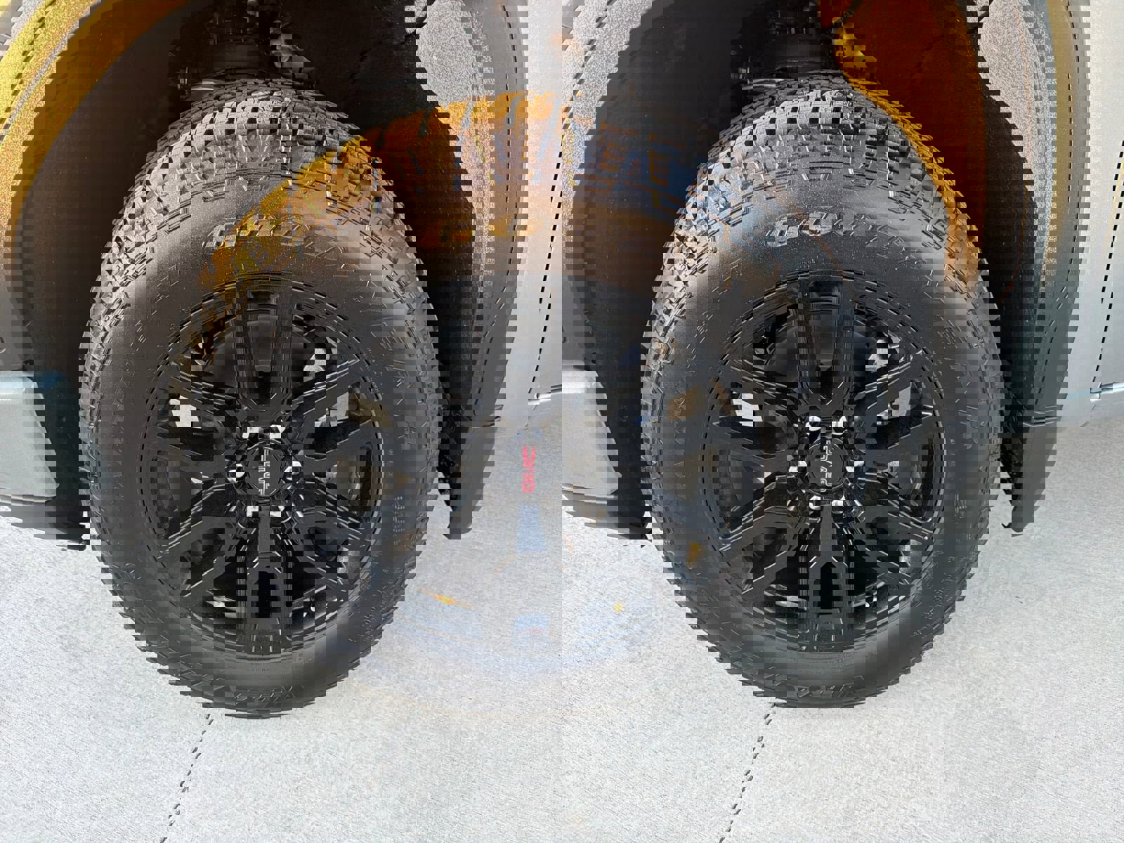 New 2026 GMC Sierra 1500 Elevation w/ Preferred Package image 11