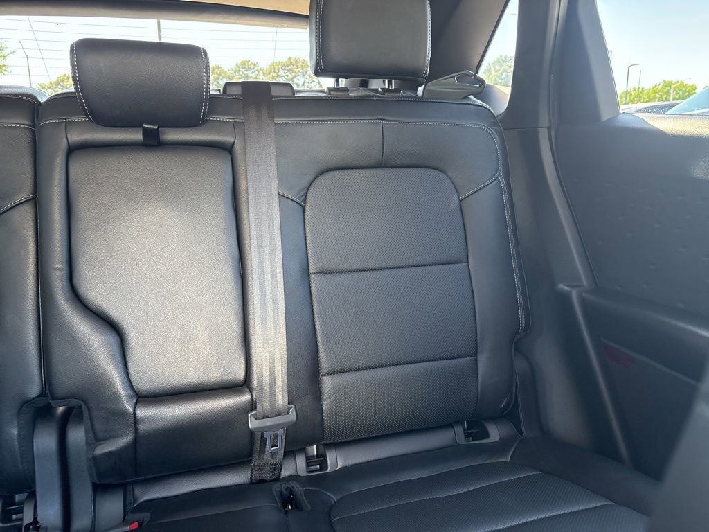 Used 2020 Ford Escape Titanium w/ Titanium Premium Package 2.0 FWD image 14
