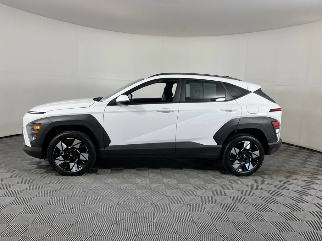 Used 2025 Hyundai Kona SEL AWD/4WD image 5