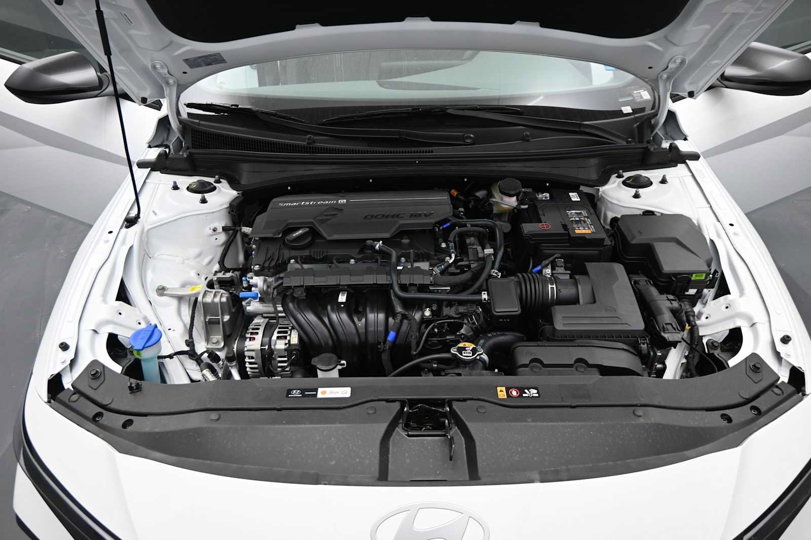 New 2026 Hyundai Elantra Sport FWD image 24