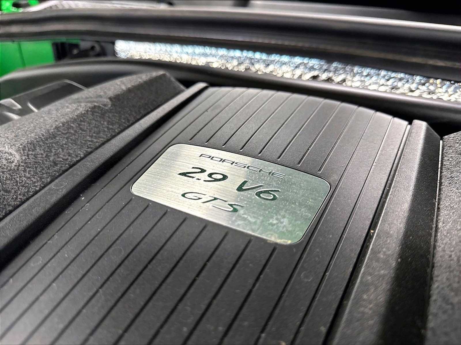 Used 2023 Porsche Macan GTS AWD/4WD image 37