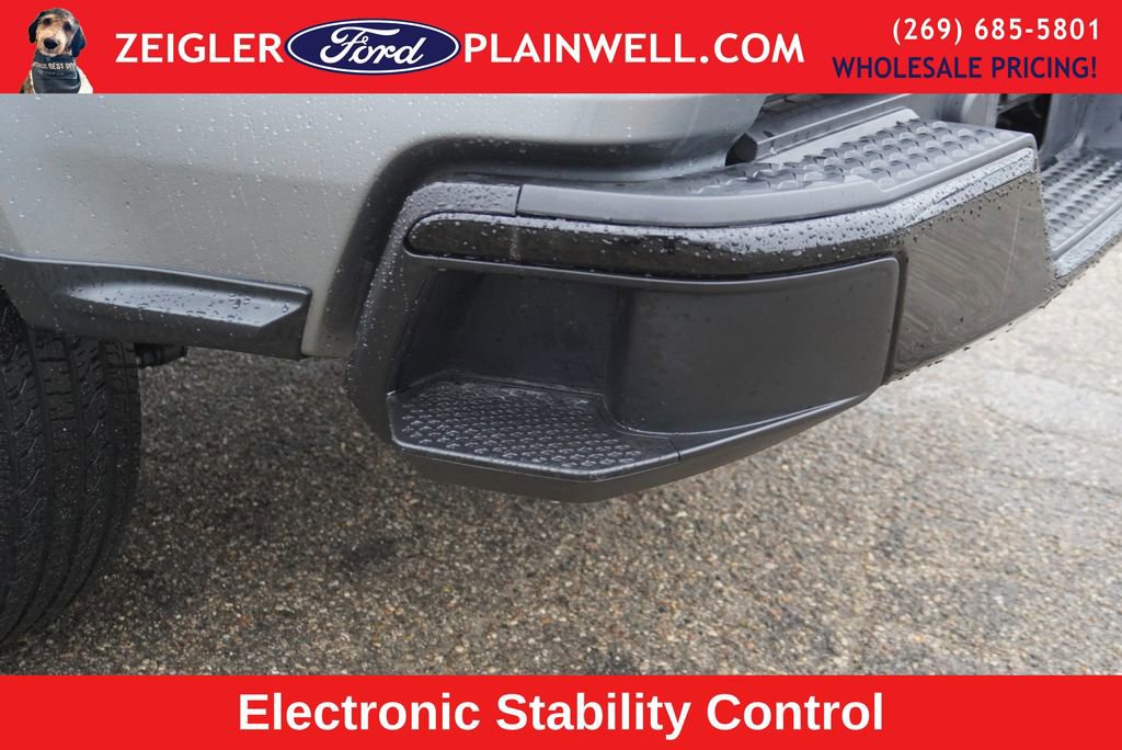 Used 2024 Chevrolet Colorado W/T image 10