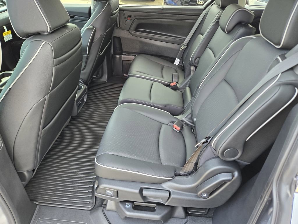 New 2026 Honda Odyssey Elite image 8