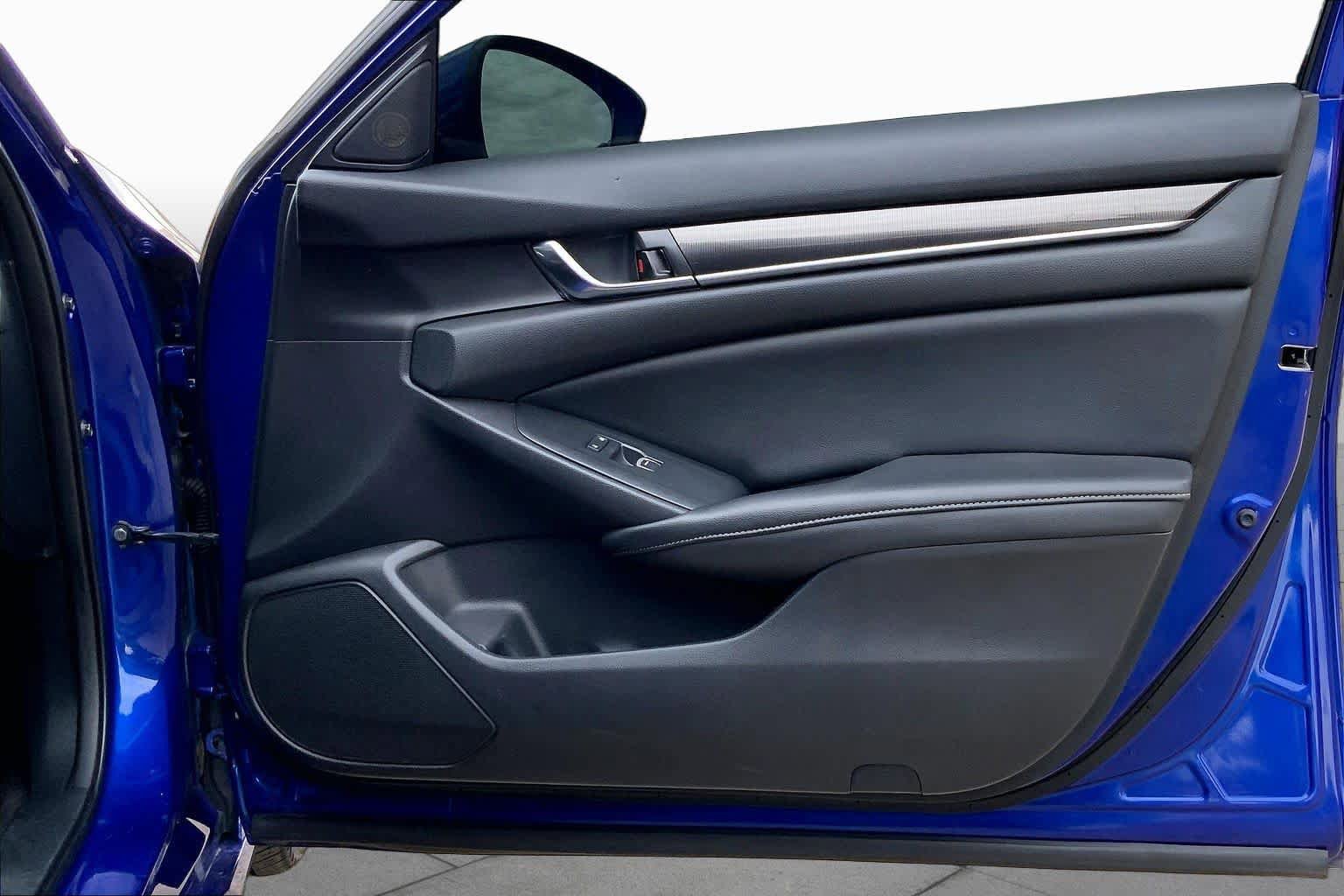 Used 2020 Honda Accord Sport image 23