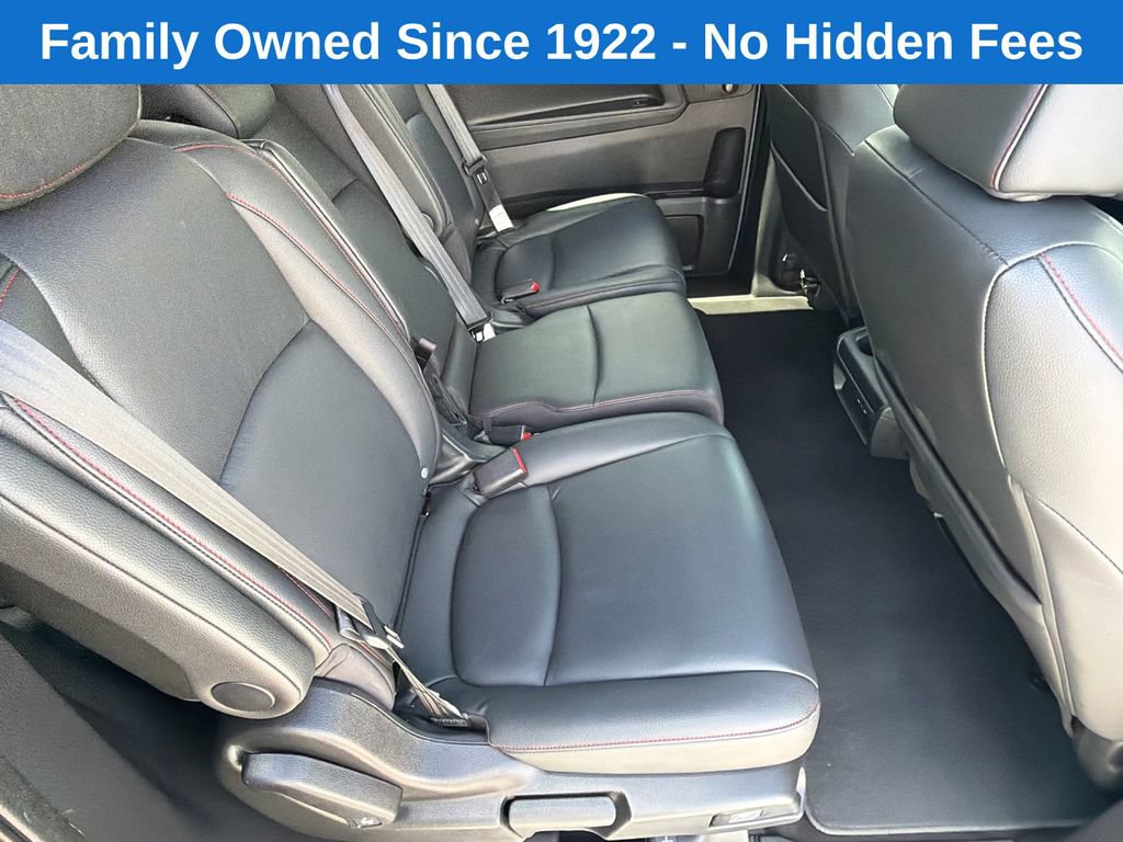 Used 2025 Honda Odyssey Sport-L image 15
