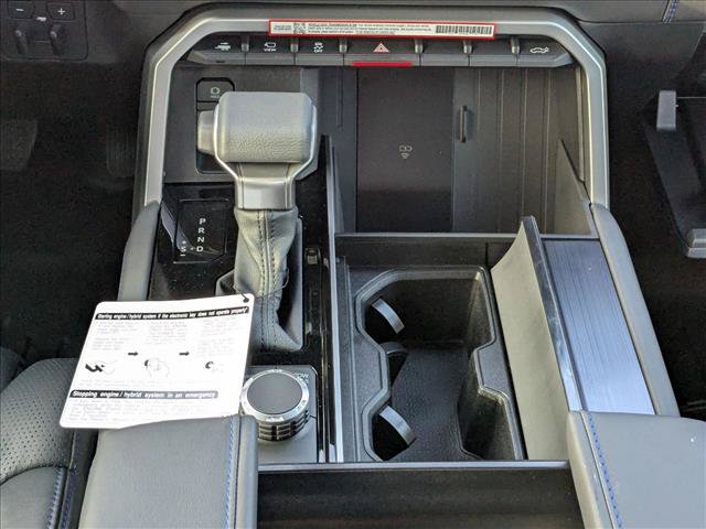 Used 2025 Toyota Tundra Platinum AWD/4WD image 11