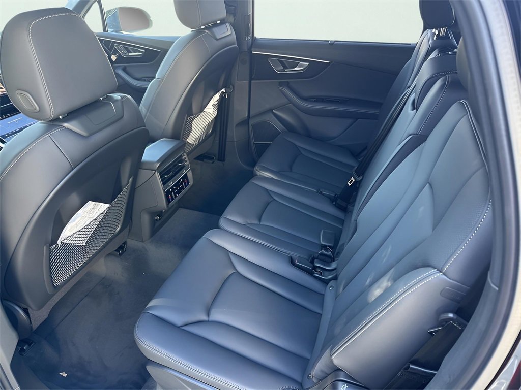New 2025 Audi Q7 3.0T Premium Plus image 18