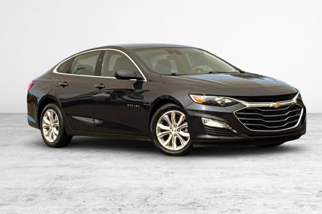 Used 2023 Chevrolet Malibu LT FWD image 2