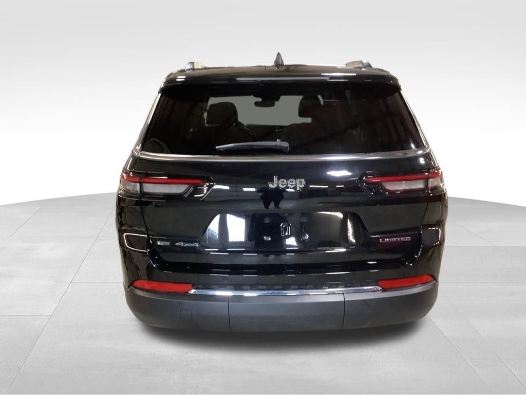Certified 2023 Jeep Grand Cherokee L Limited w/ Trailer Tow Group (B) image 7