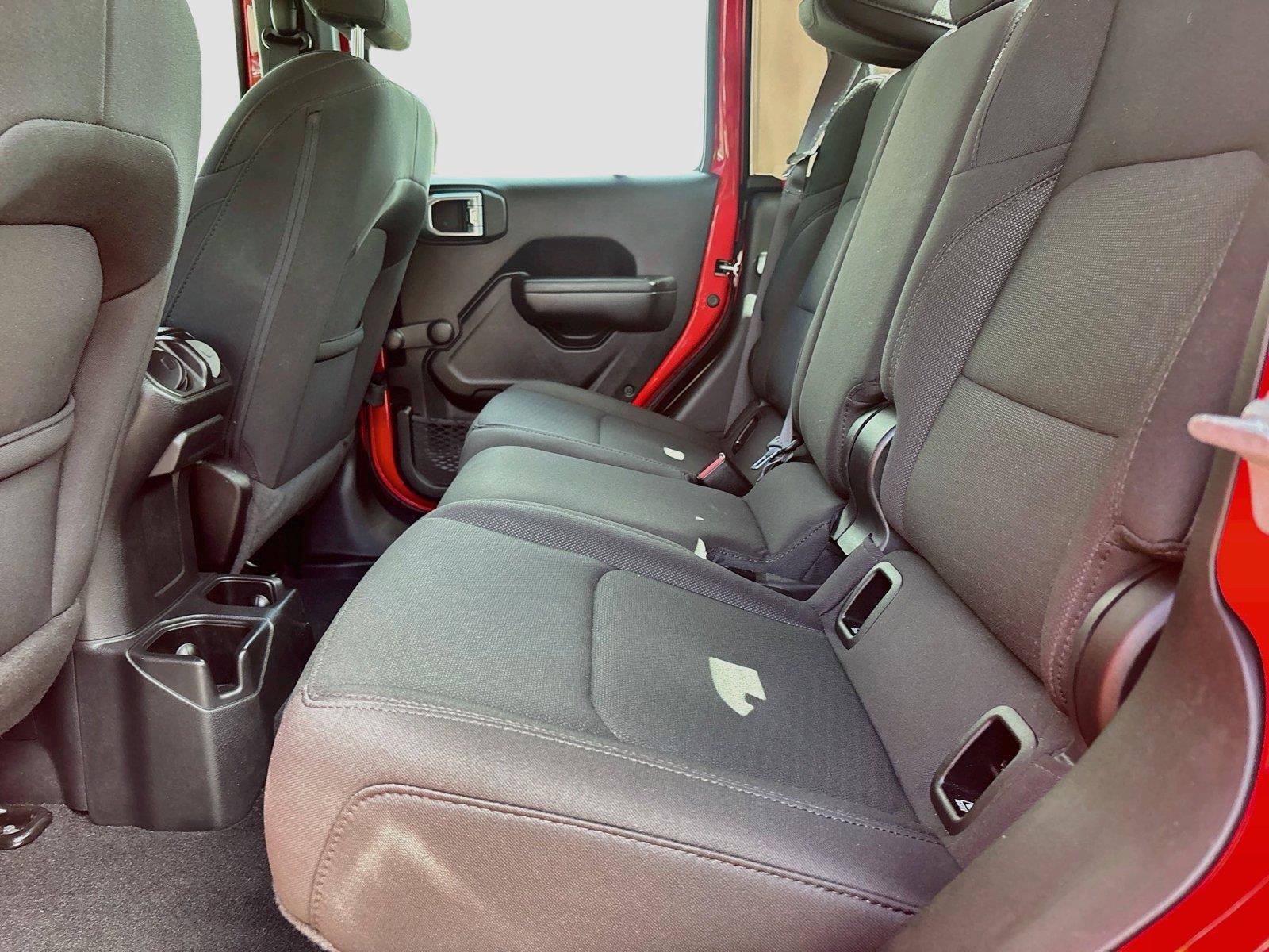 Used 2023 Jeep Gladiator Sport AWD/4WD image 23