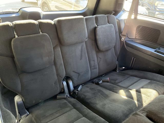Used 2015 Dodge Grand Caravan SE FWD image 19