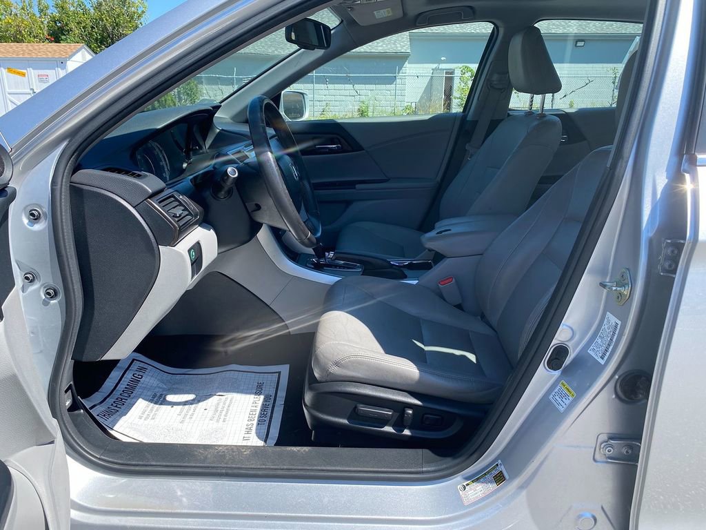 Used 2014 Honda Accord EX-L image 12