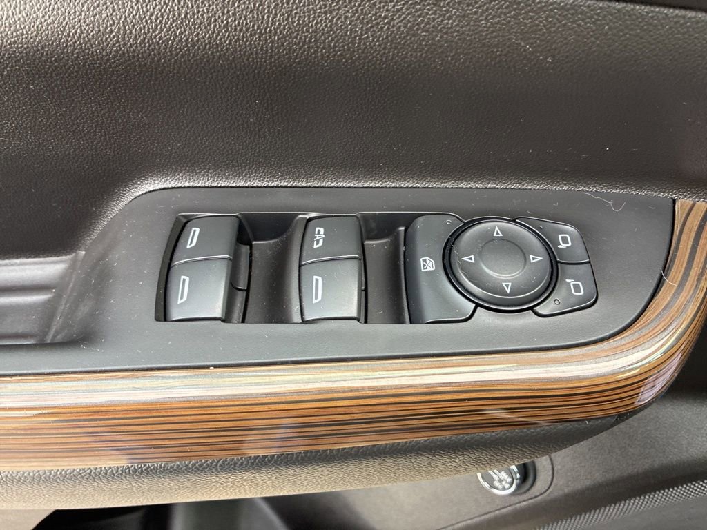 Used 2023 GMC Acadia SLE w/ Driver Convenience Package image 28