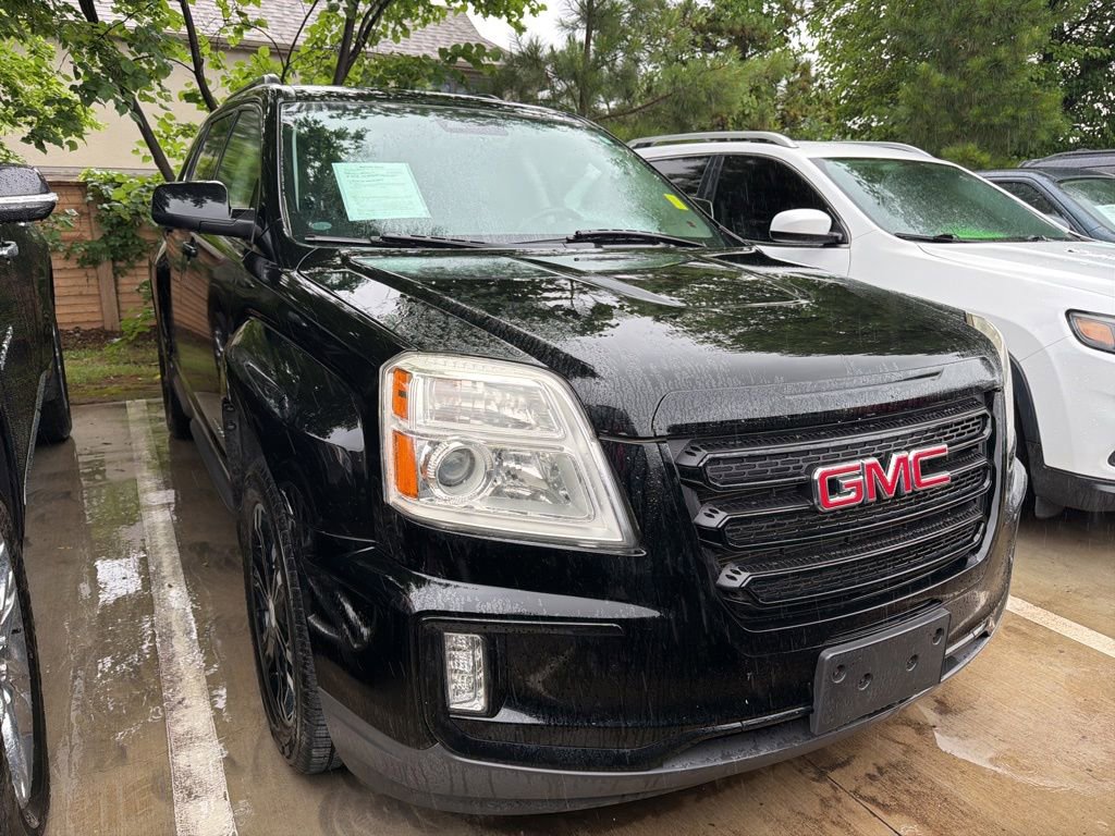 Used 2017 GMC Terrain SLT w/ Open Road Package FWD image 2