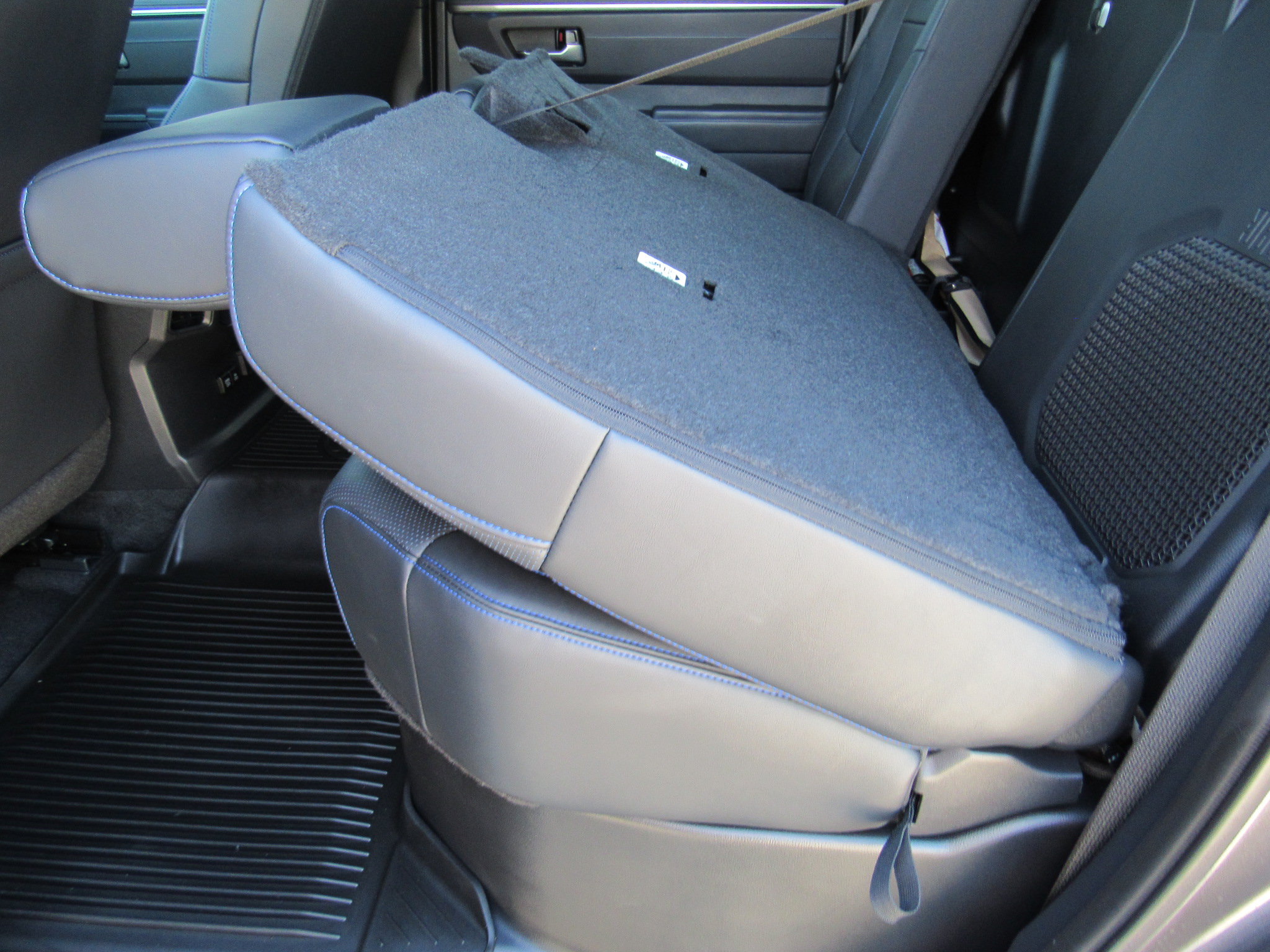 Used 2023 Toyota Tundra Platinum AWD/4WD image 43