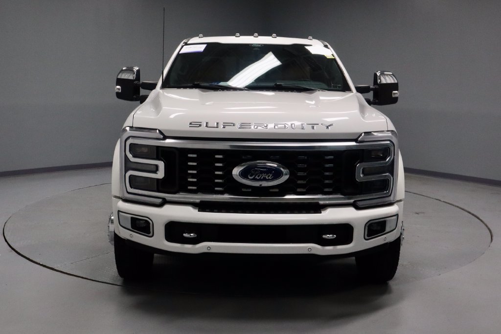 Certified 2024 Ford F450 Platinum w/ FX4 Off-Road Package AWD/4WD image 7