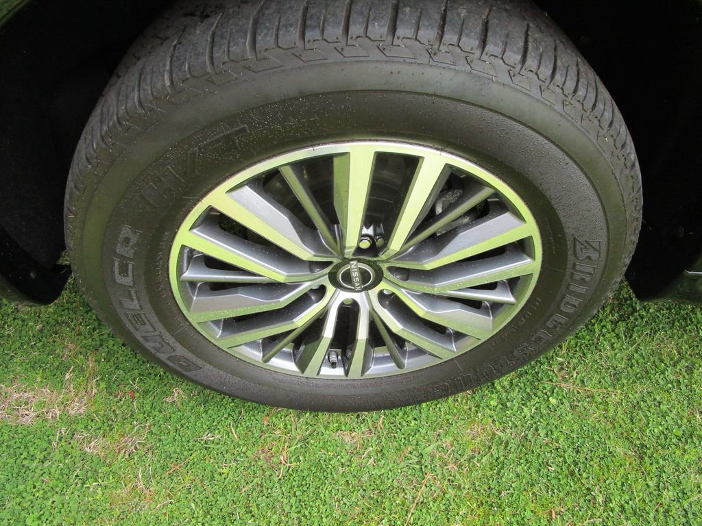 Used 2024 Nissan Armada SL w/ Cargo Package image 16