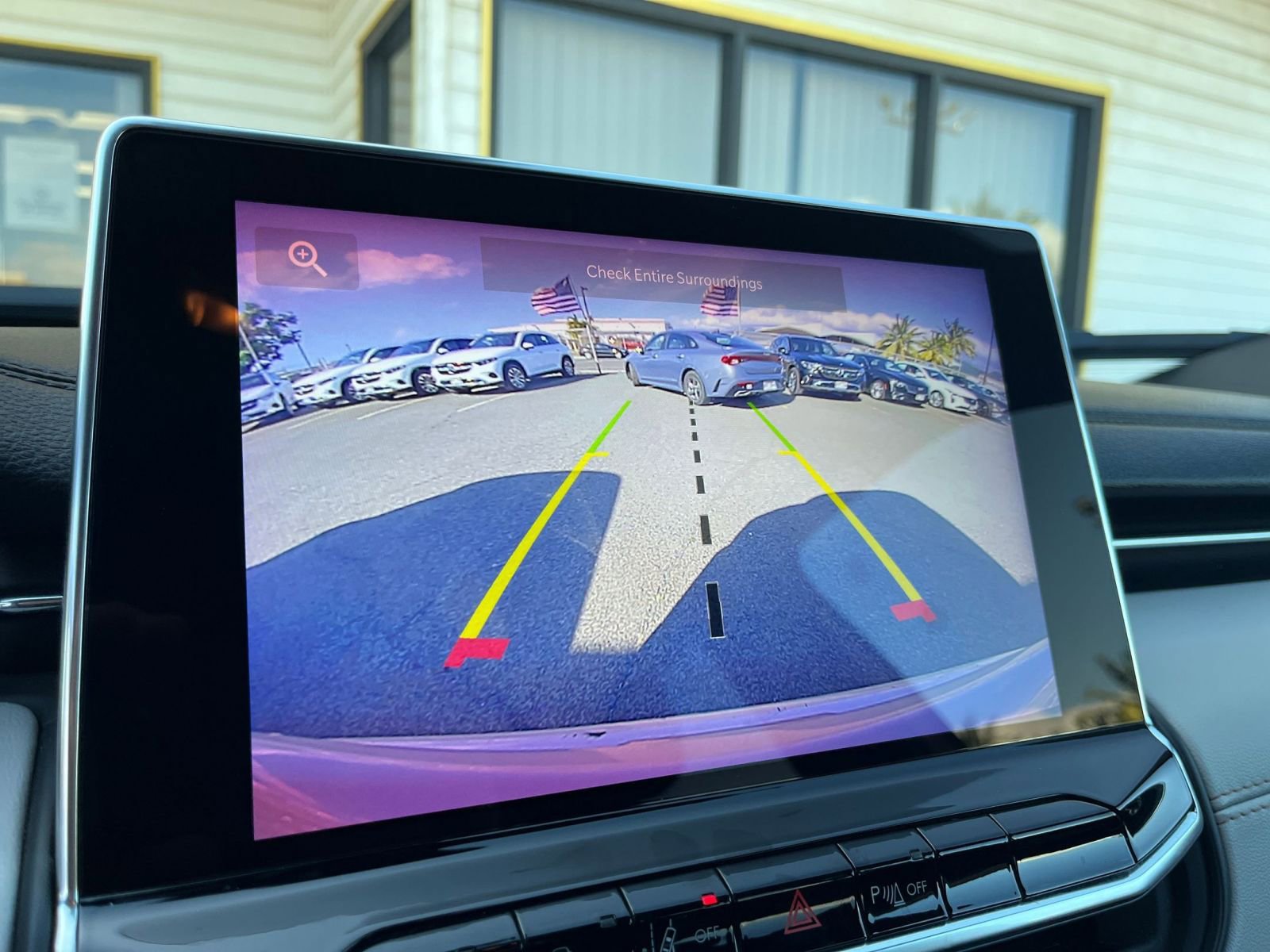 Used 2025 Jeep Compass Limited image 24