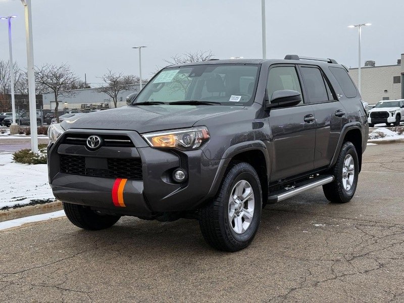 Used 2023 Toyota 4Runner SR5 image 7
