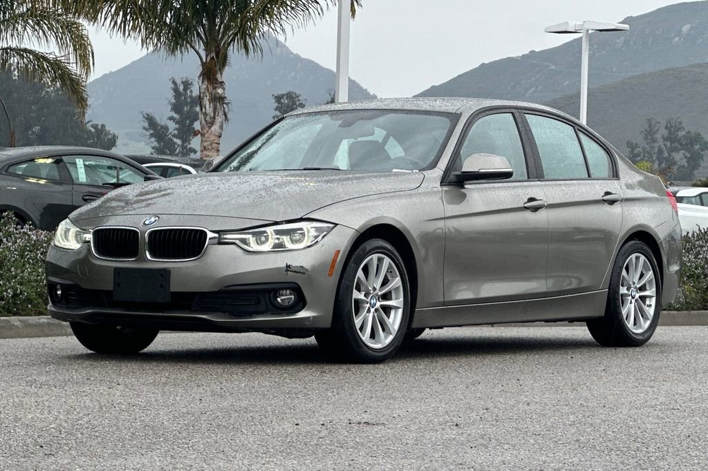 Used 2018 BMW 320i Sedan image 7