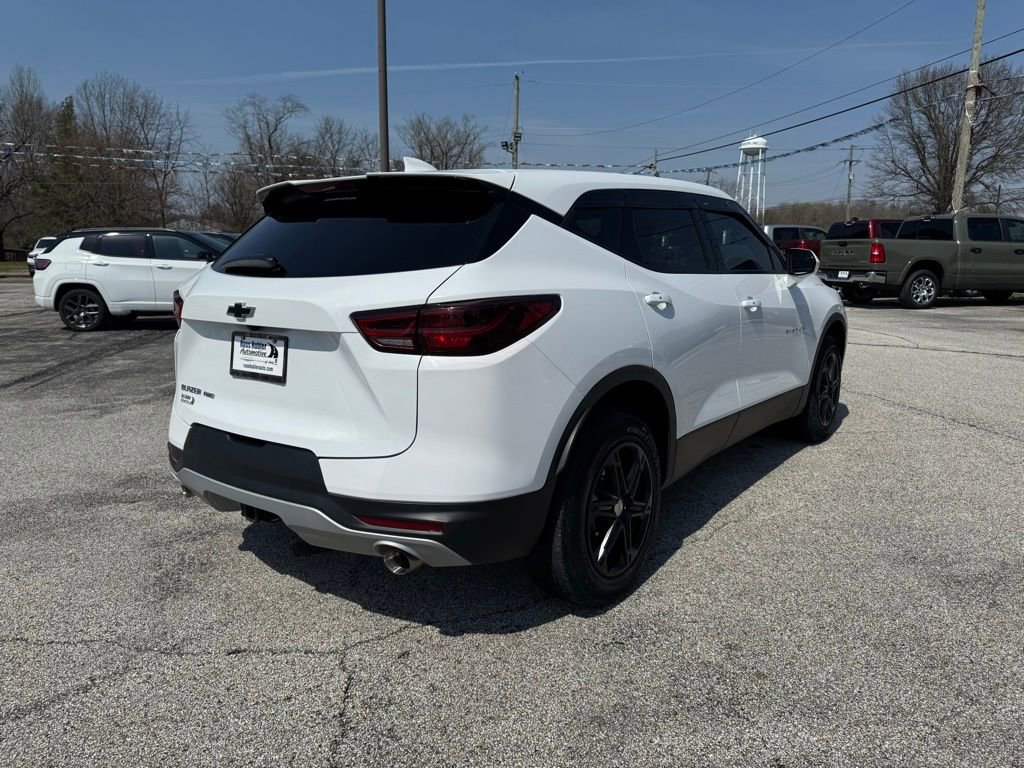Used 2023 Chevrolet Blazer LT image 7