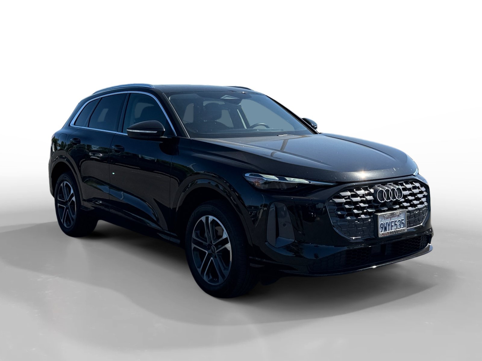 Certified 2025 Audi Q5 Premium w/ Convenience Package AWD/4WD image 7