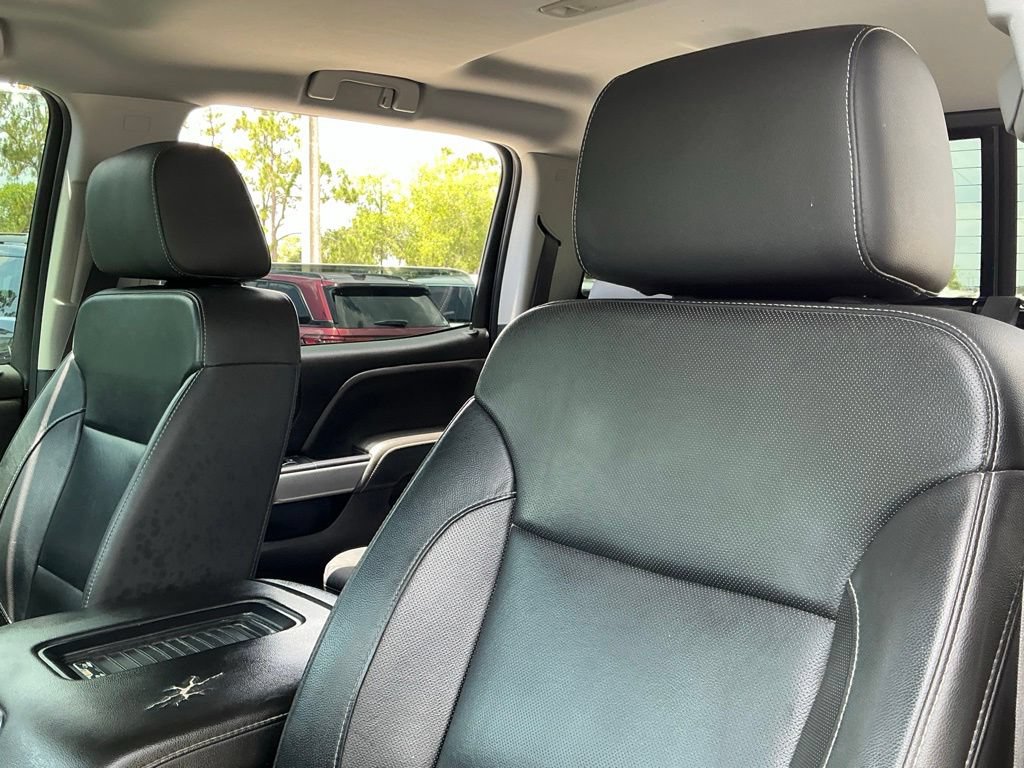 Used 2019 Chevrolet Silverado 2500 LTZ w/ Duramax Plus Package AWD/4WD image 32