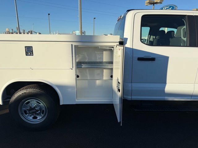 New 2026 Ford F250 XL w/ XL Chrome Package image 7