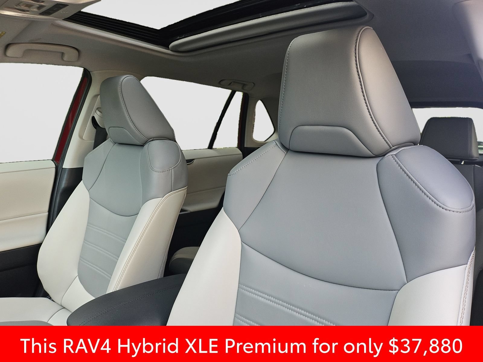 Used 2023 Toyota RAV4 XLE Premium AWD/4WD image 23