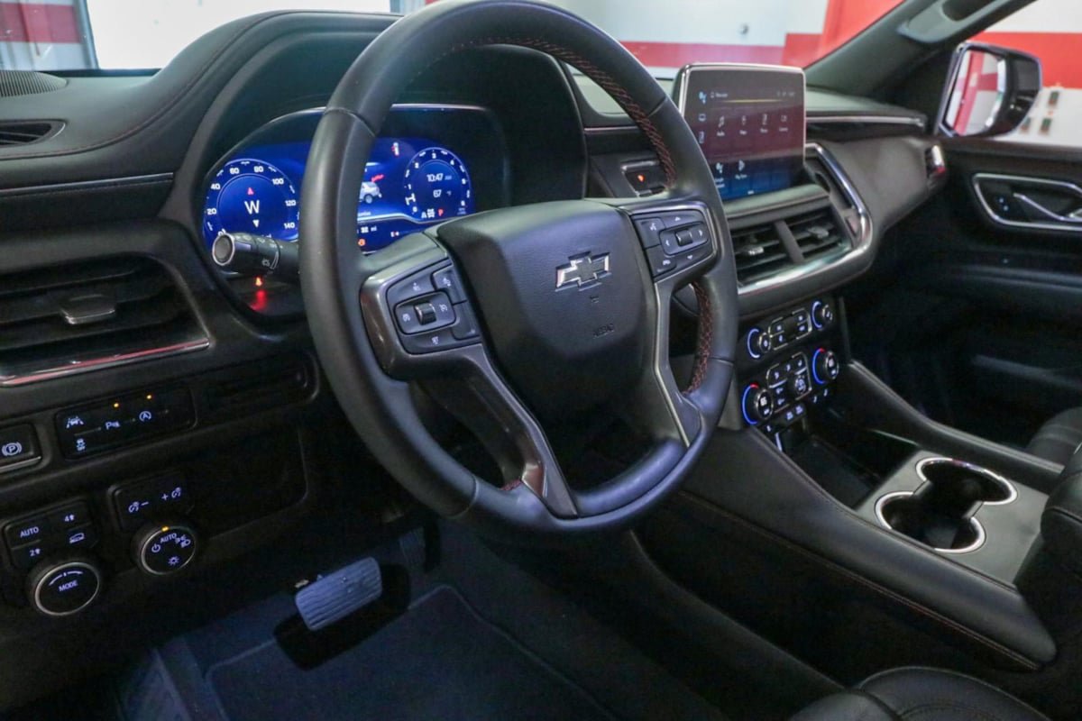 Used 2023 Chevrolet Tahoe RST AWD/4WD image 12